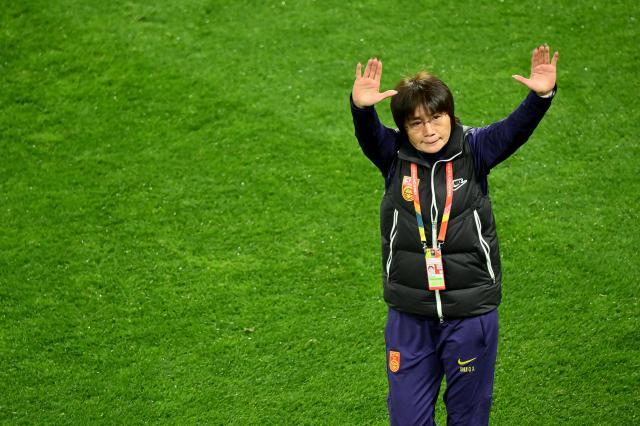 英雄联盟lol竞猜-水庆霞：上半时不是不想压 大比分输球看到差距